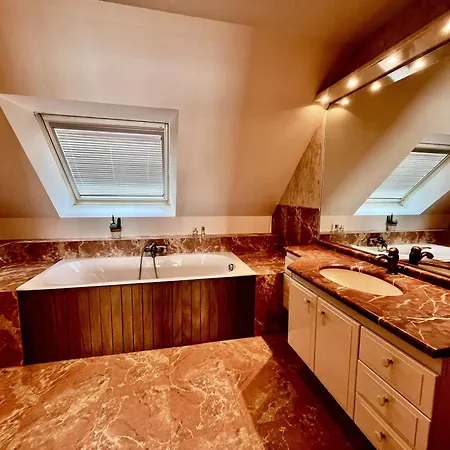 - Duplex 4 Pieces Moderne, Wifi, Parking, Vue Sur La Ria, Proche Et Centre Nautique - Fr-1-479-179 * Étel